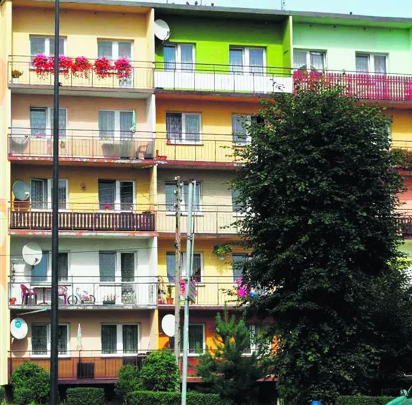 Czym pomalować balkon, aby uniknąć kosztownych błędów malarskich? Czym pomalować balkon, aby uniknąć kosztownych błędów malarskich?