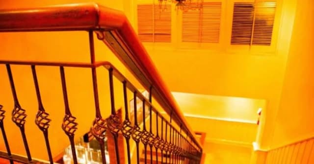 Jak wnieść ciężar po schodach bez ryzyka kontuzji i zmęczenia Jak wnieść ciężar po schodach bez ryzyka kontuzji i zmęczenia